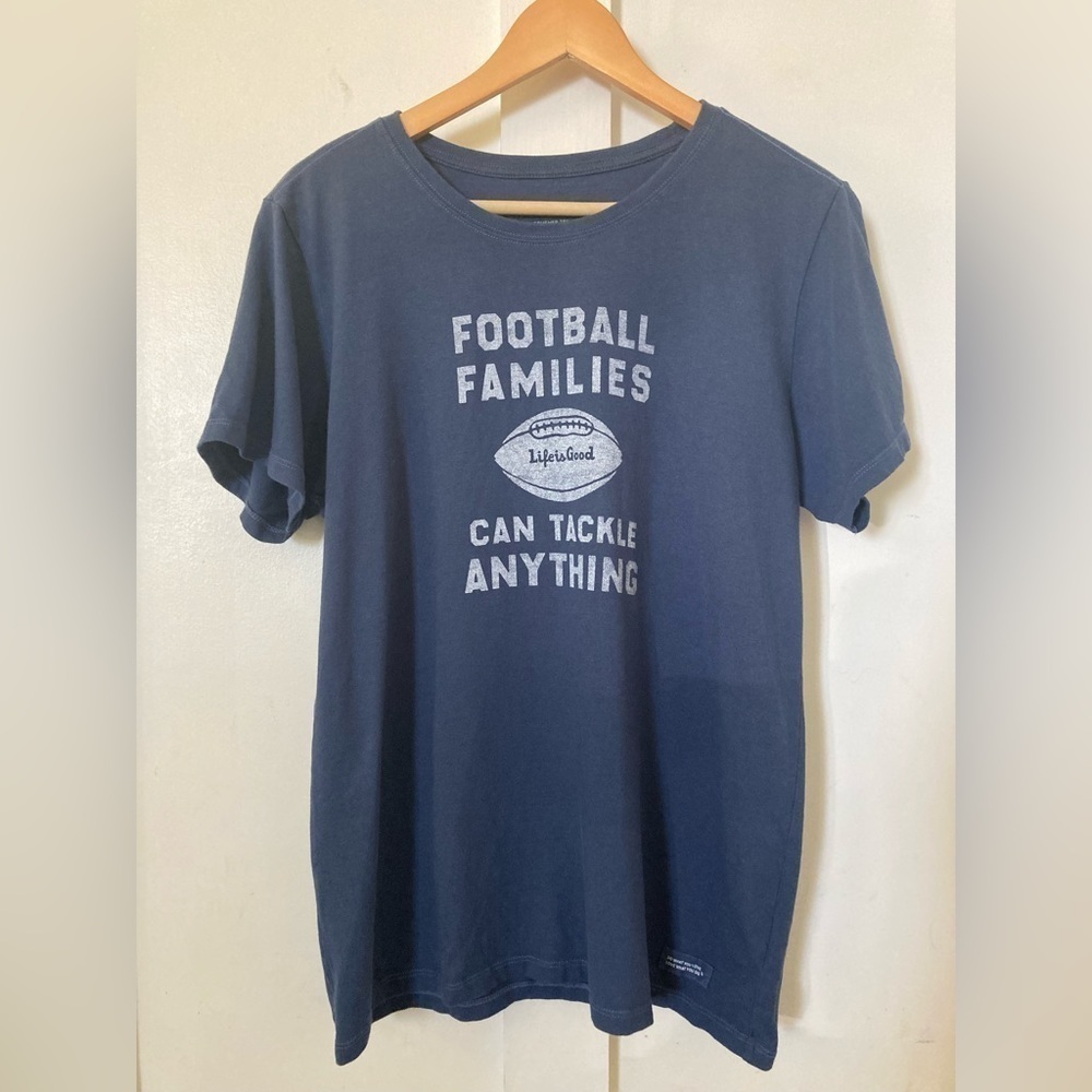 LIFE is good crusher tee football families graphic tshirt Large 100% cotton